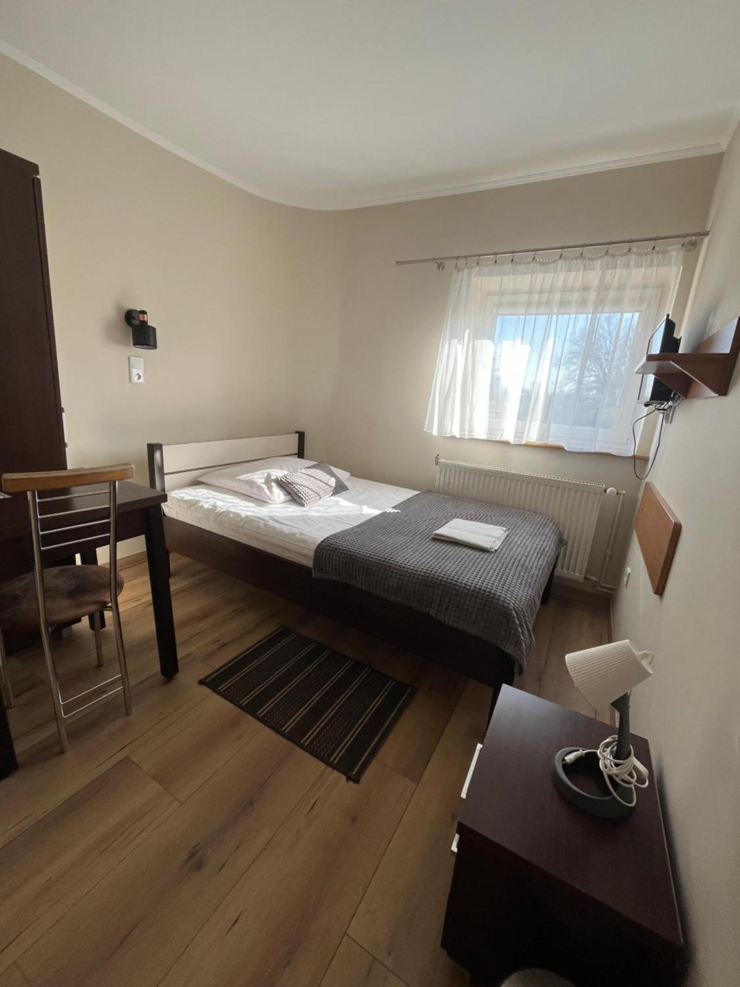 Auberge de jeunesse Dom Kolping à Cracovie Extérieur photo