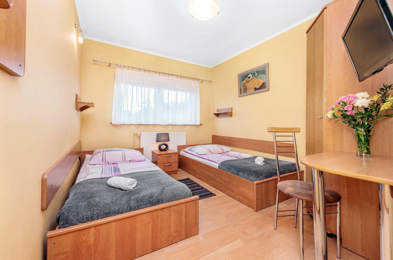Auberge de jeunesse Dom Kolping à Cracovie Extérieur photo